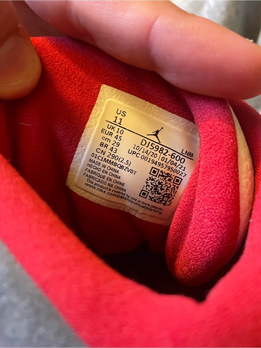 Jordan 13 size 11. - Picture 6 of 6